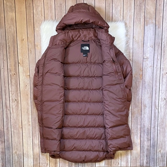 The North Face Women’s Metropolis Parka 3 - Picture 4 of 8